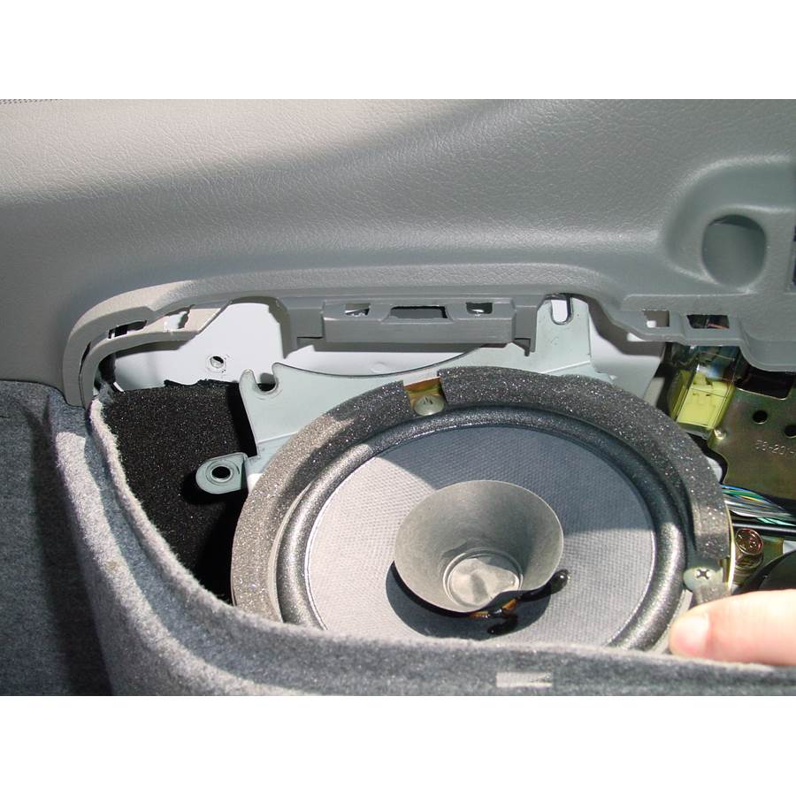 1999 Suzuki Esteem Side panel speaker