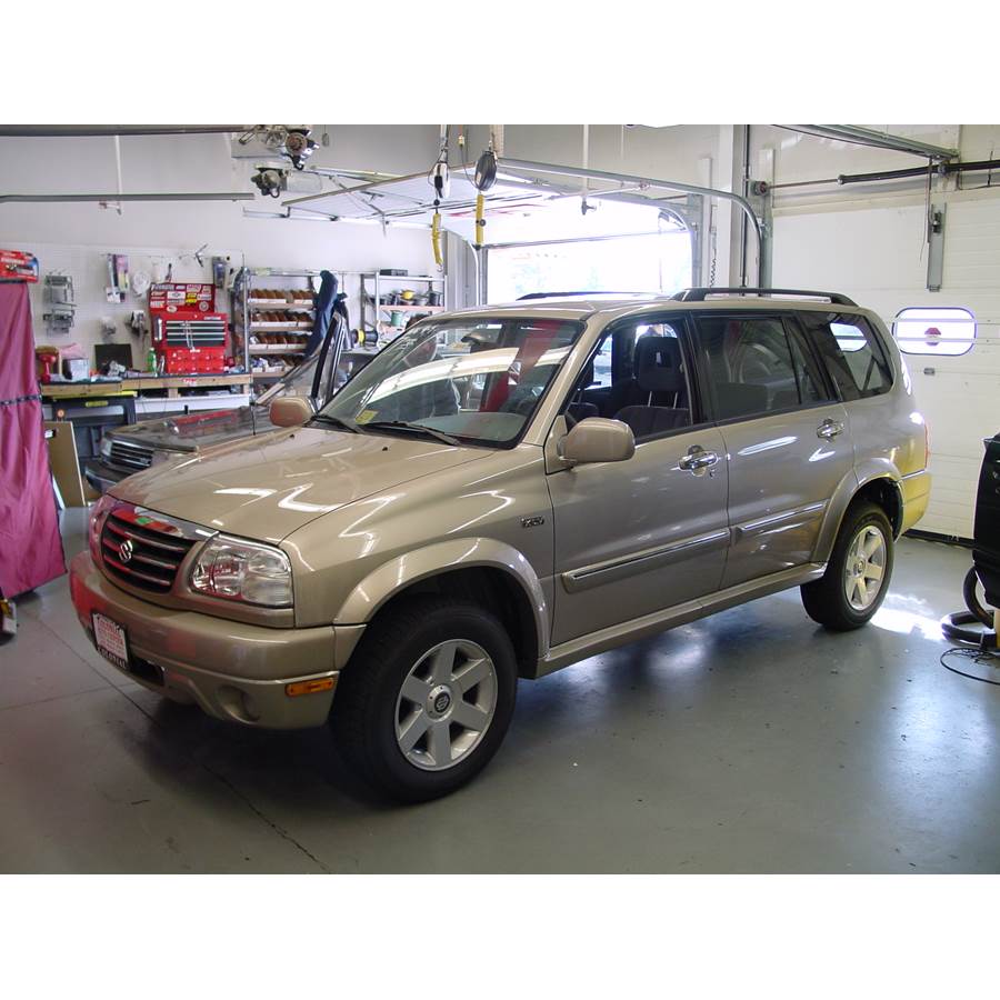 2001 Suzuki XL-7 Exterior