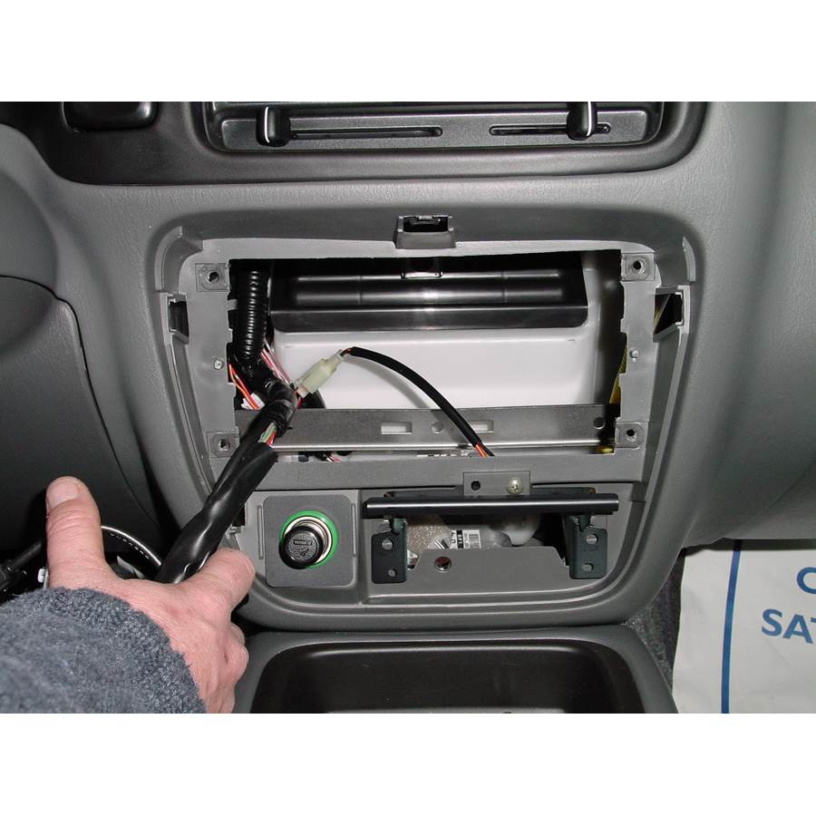2001 Suzuki XL-7 Factory radio removed