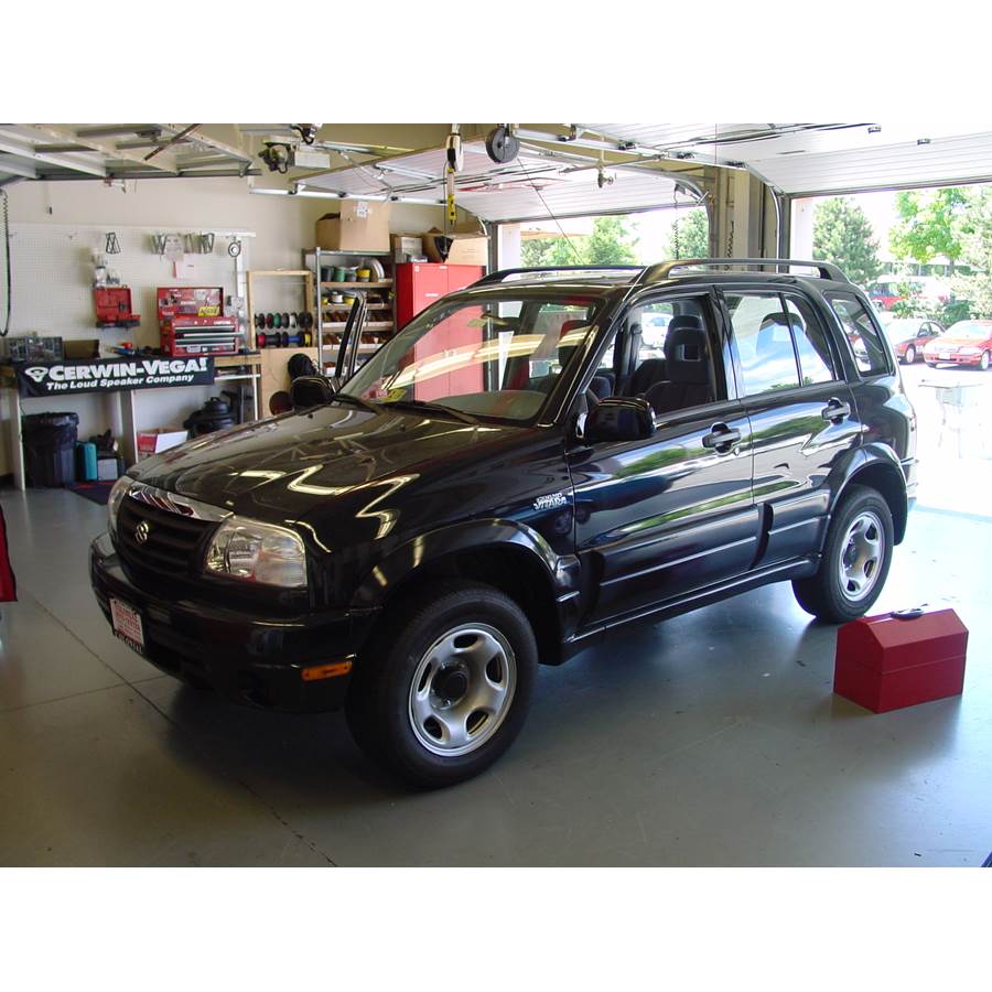 2001 Suzuki Grand Vitara Exterior