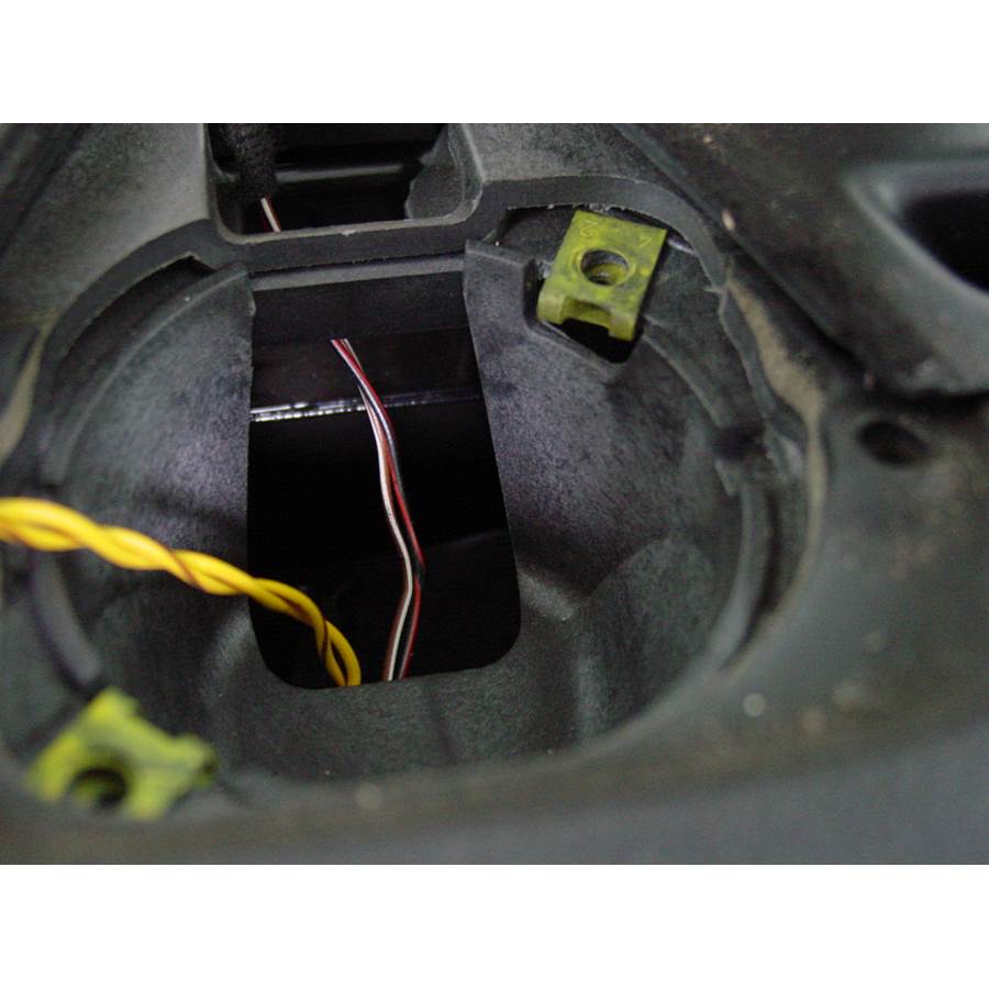 2007 Porsche 911 Center dash speaker removed