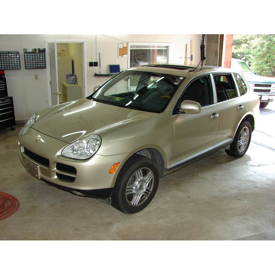2004 Porsche Cayenne Exterior