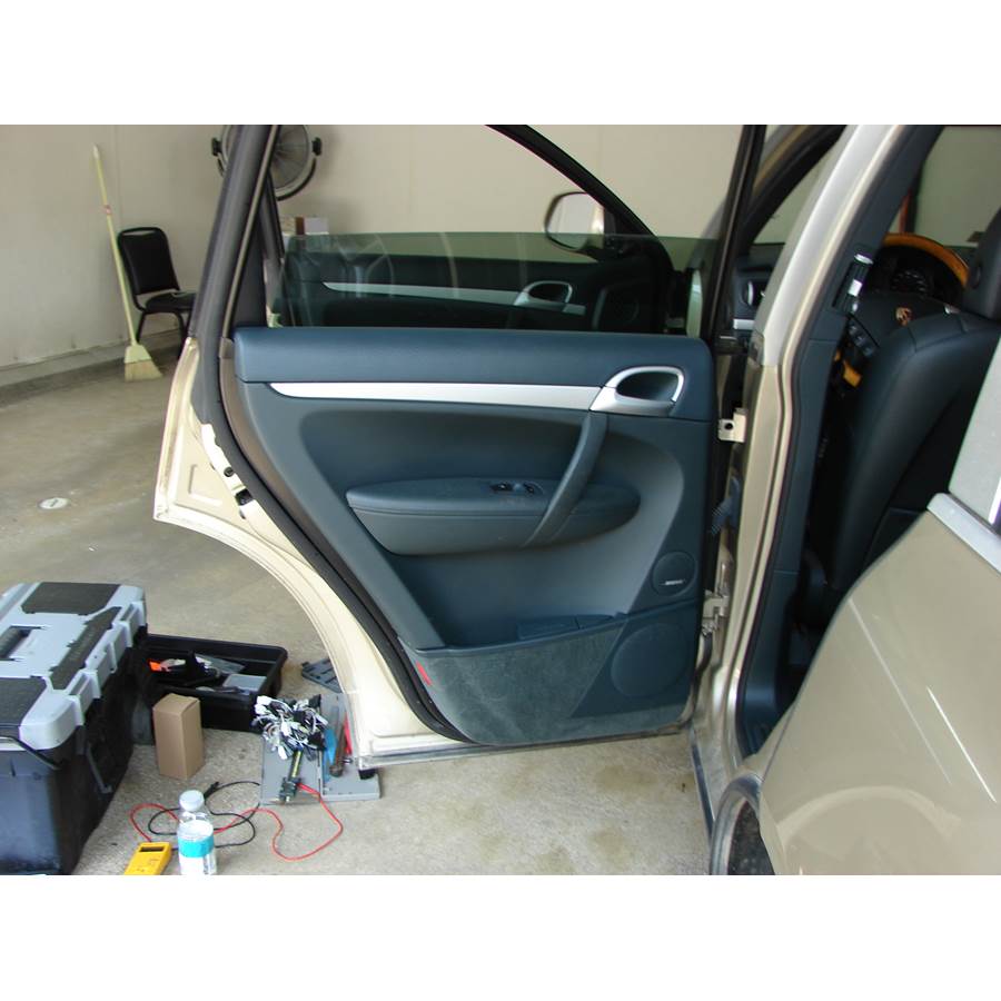 2005 Porsche Cayenne Rear door speaker location