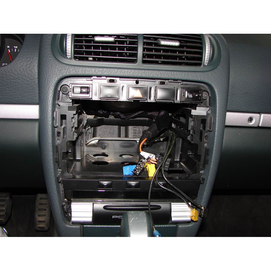 2006 Porsche Cayenne Factory radio removed