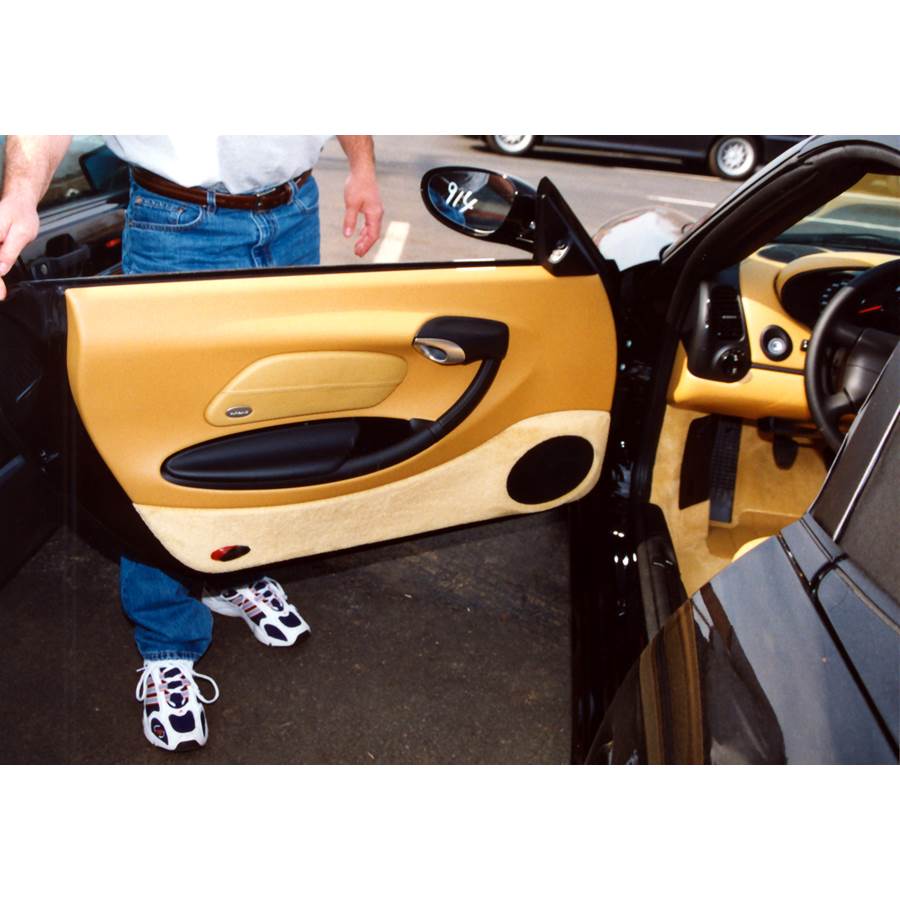 2004 Porsche Boxster Front door speaker location