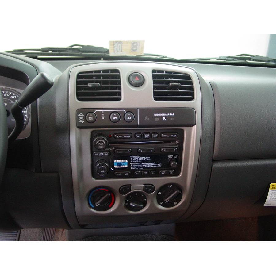 2006 Isuzu i350 Factory Radio