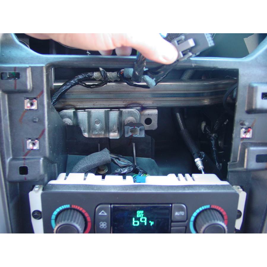 2005 Isuzu Ascender Factory radio removed