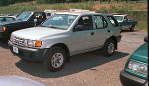 2002 Isuzu Rodeo Exterior