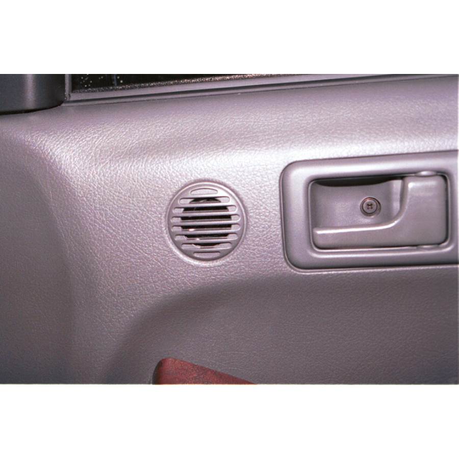 2004 Isuzu Rodeo Front door tweeter location