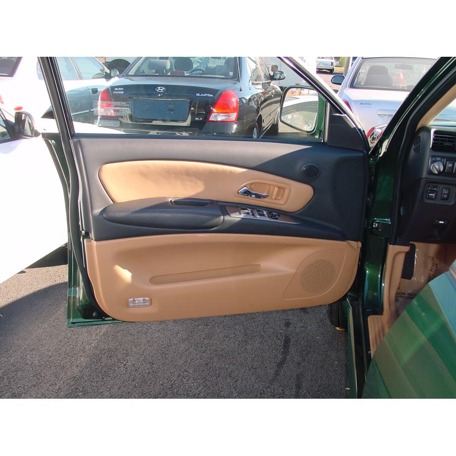 2004 Isuzu Axiom Front door speaker location
