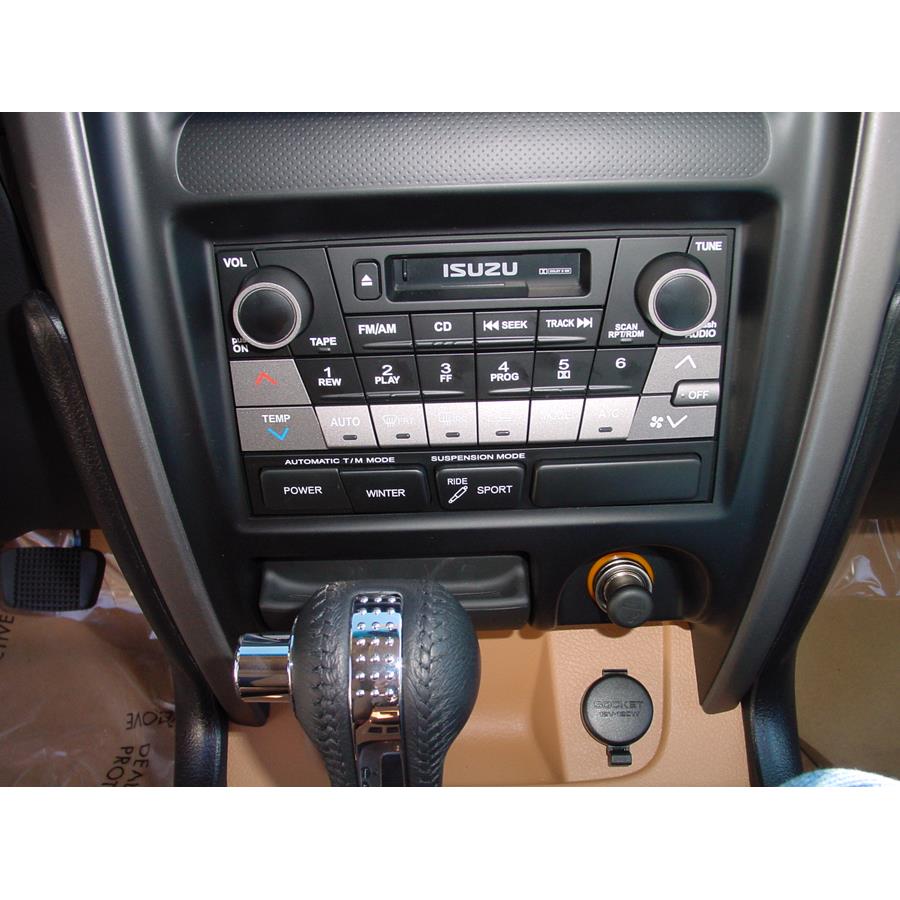 2004 Isuzu Axiom Factory Radio