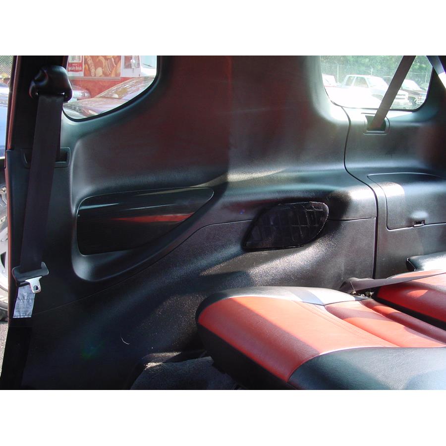 2001 Isuzu VehiCROSS Mid-rear speaker location