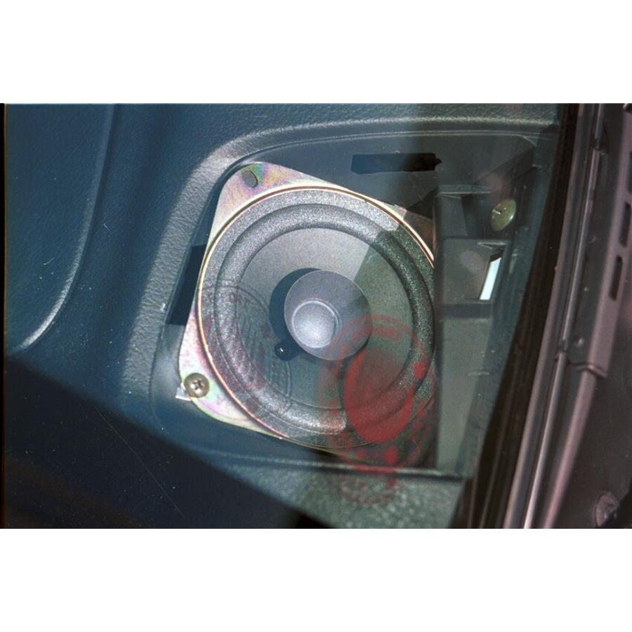 1997 Geo Tracker Dash speaker