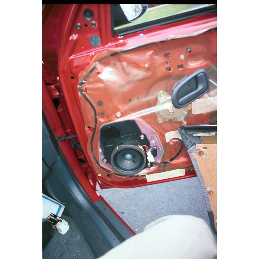 1994 Geo Prizm Front door speaker