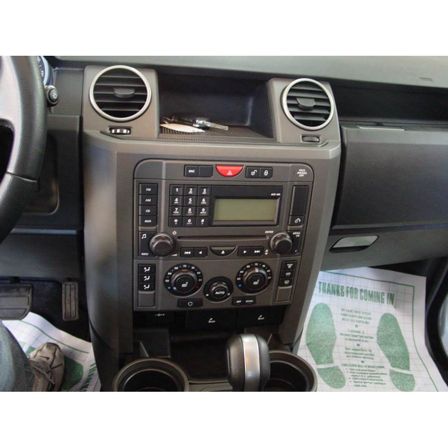 2005 Land Rover LR3 Factory Radio