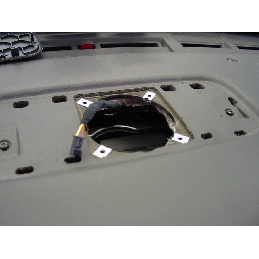 2006 Land Rover Range Rover Center dash speaker removed