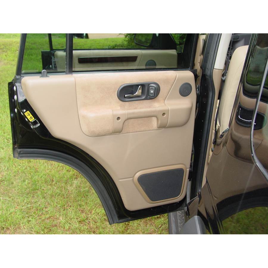 2002 Land Rover Discovery Rear door speaker location