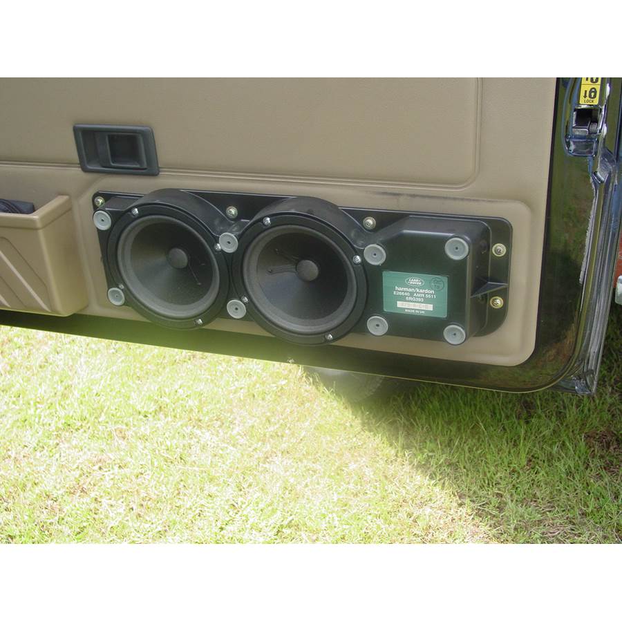 2002 Land Rover Discovery Tail door speaker