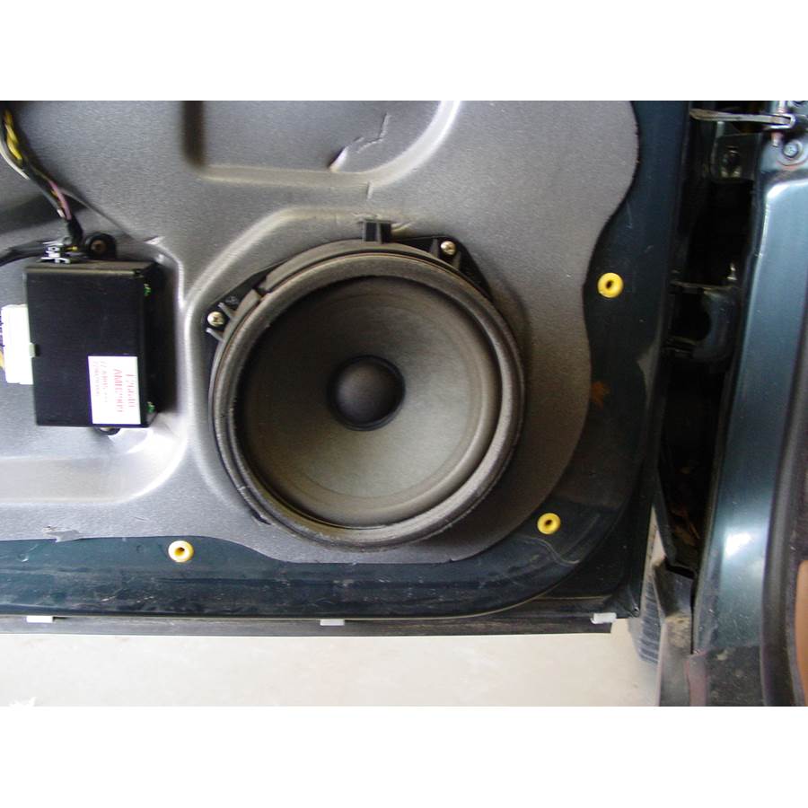 1998 Land Rover Range Rover Front door woofer