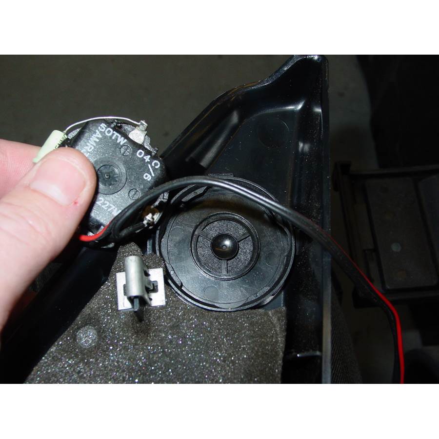 2002 Land Rover Range Rover Front door tweeter