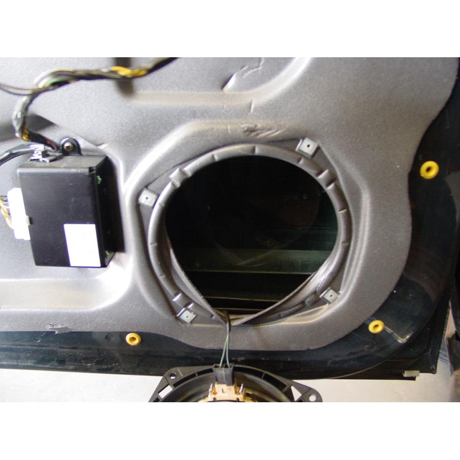 2002 Land Rover Range Rover Front door woofer removed