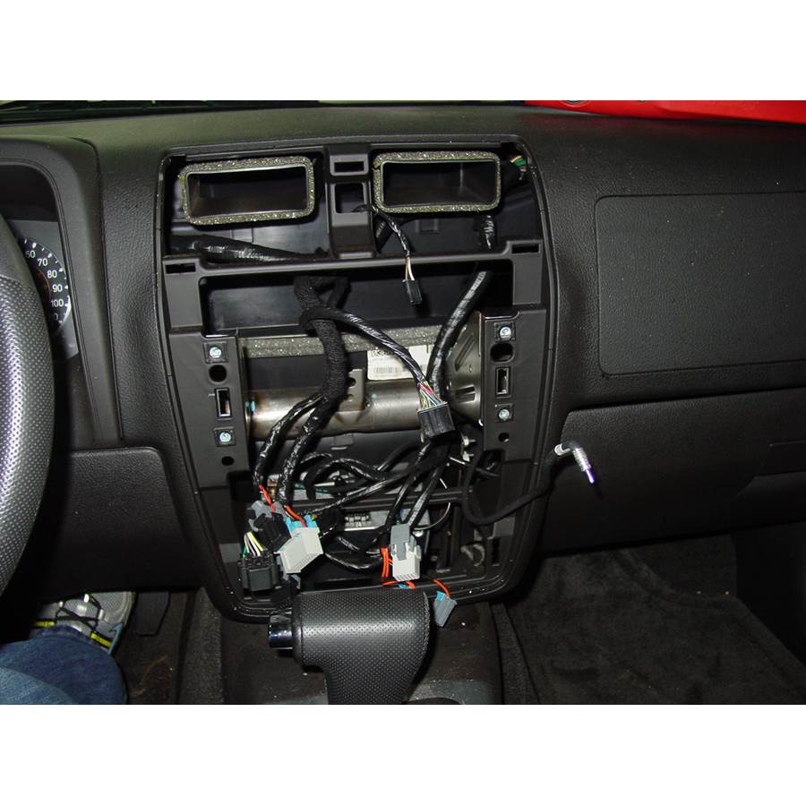 2008 Hummer H3 Factory radio removed