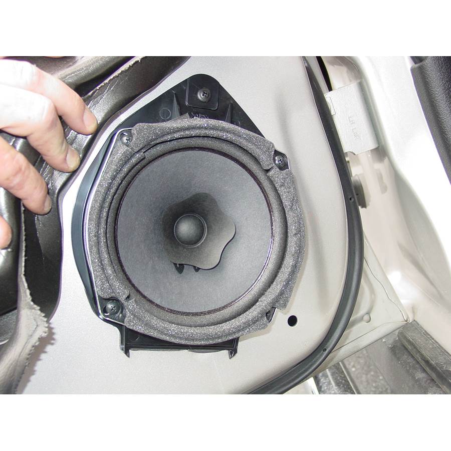 2008 Hummer H3 Rear door speaker