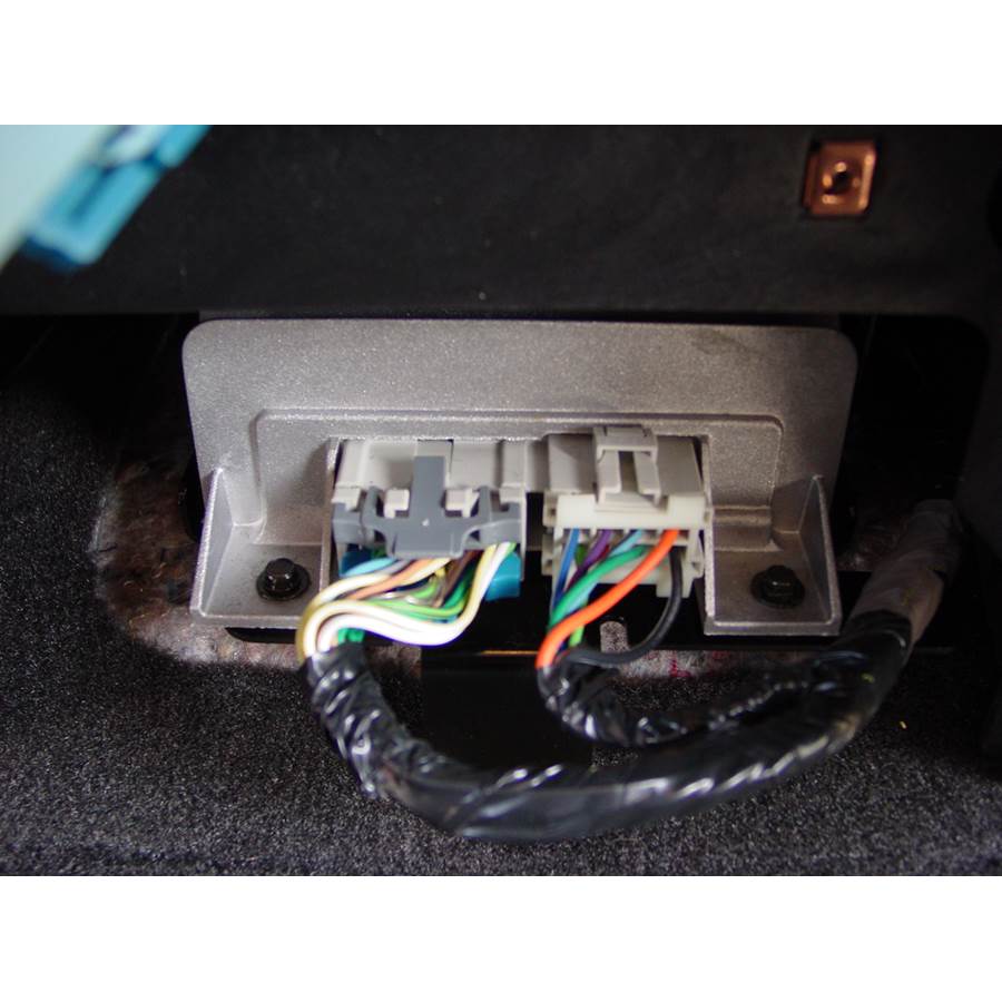 2004 Hummer H2 Factory amplifier