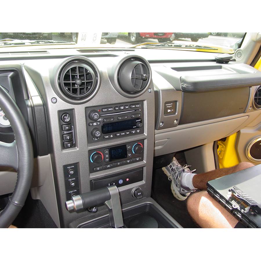 2003 Hummer H2 Factory Radio