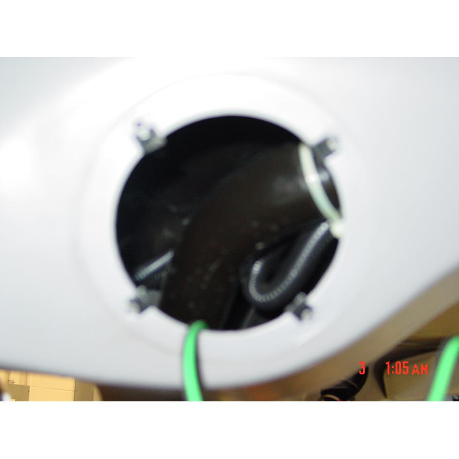 2001 Hummer H1 Rear roof speaker removed
