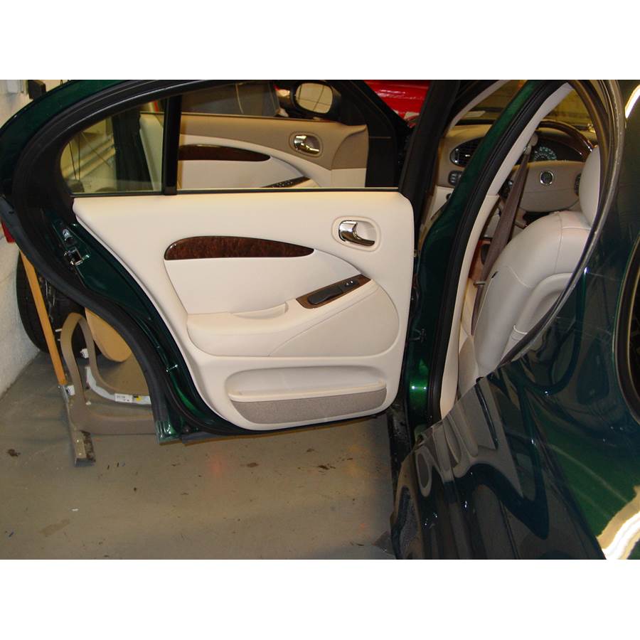2005 Jaguar S-Type Rear door speaker location