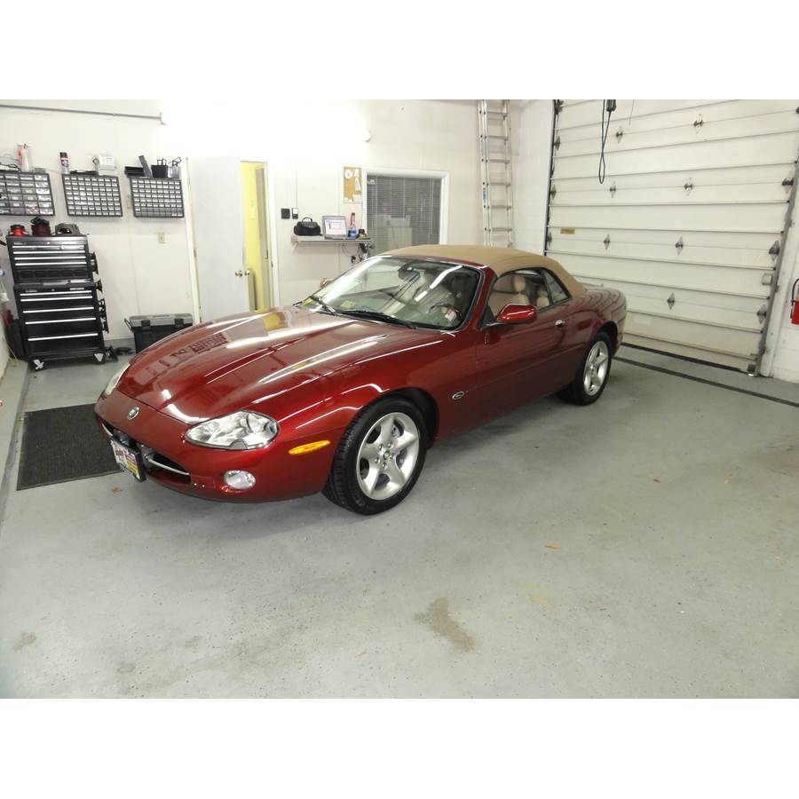 2004 Jaguar XK8 Exterior