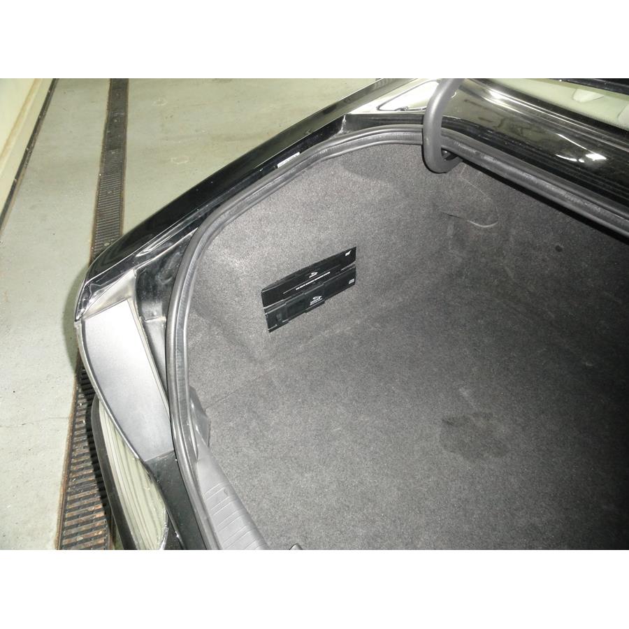 2003 Jaguar Van Den Plas Factory amplifier location