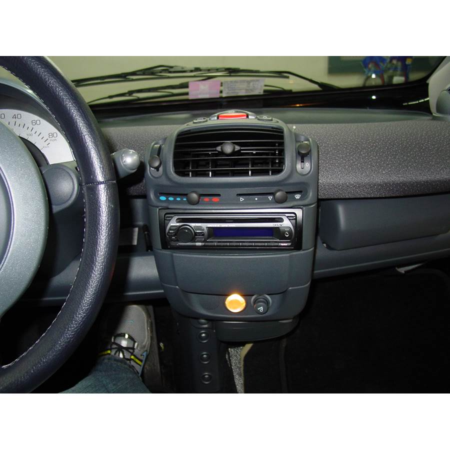 2003 Smart fortwo Factory Radio