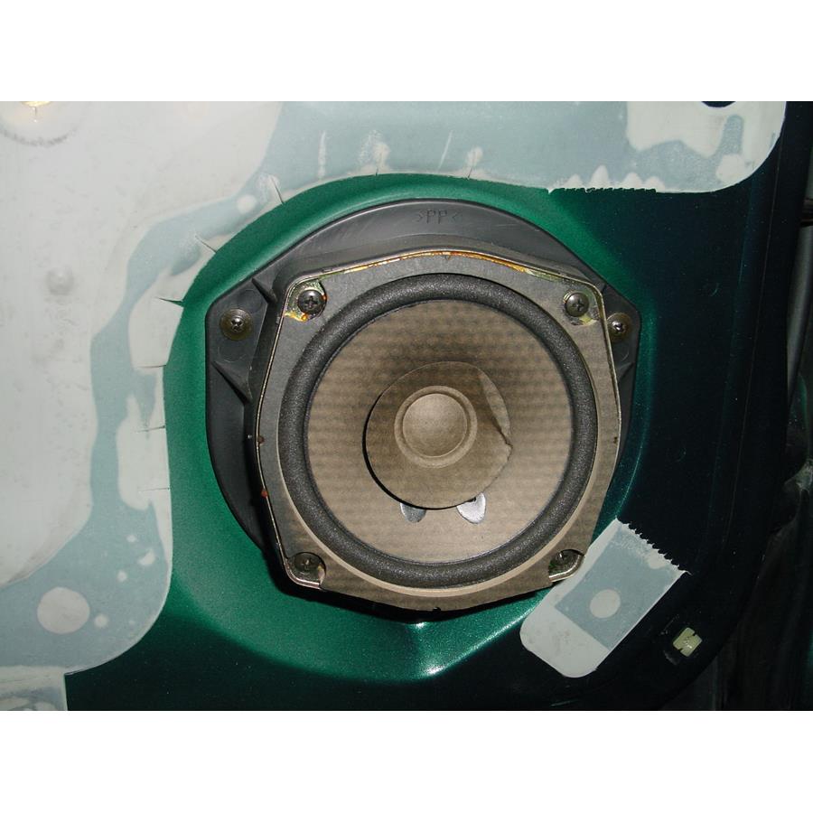 2002 Daewoo Lanos Front door speaker