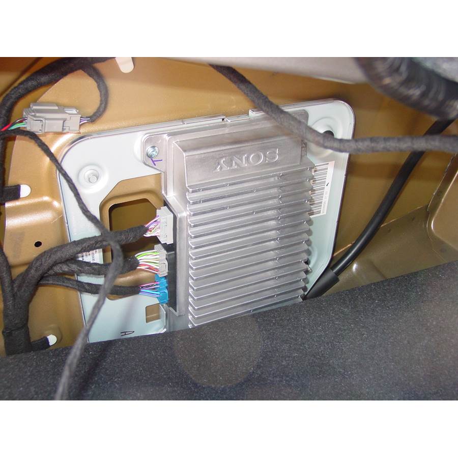 2011 Ford Taurus Factory amplifier