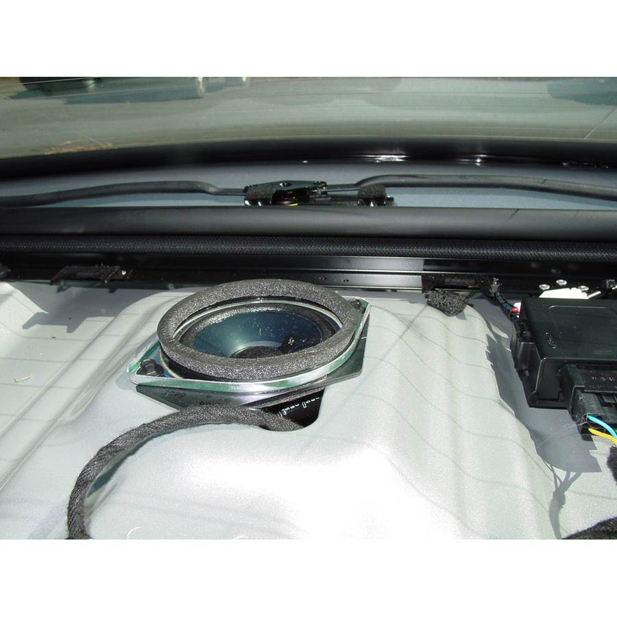 2011 Ford Taurus Rear deck center speaker