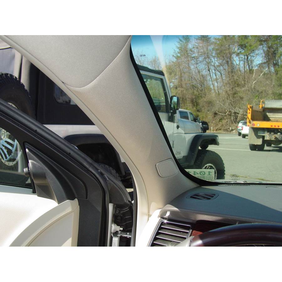 2014 Ford Taurus Front pillar speaker location