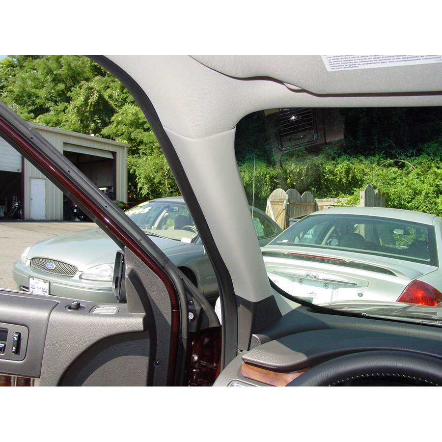 2012 Ford Flex Front pillar speaker location