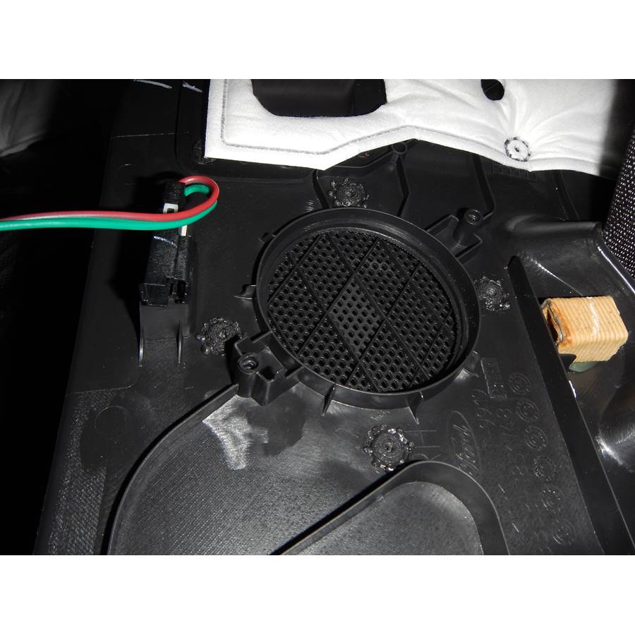 2014 Ford Explorer Rear pillar speaker removed