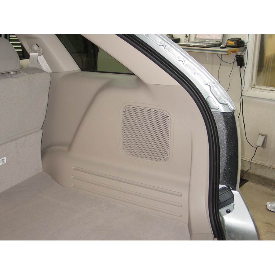 2007 Ford Edge Far-rear side speaker location