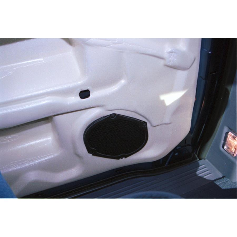 2003 Ford Windstar Mid-rear speaker