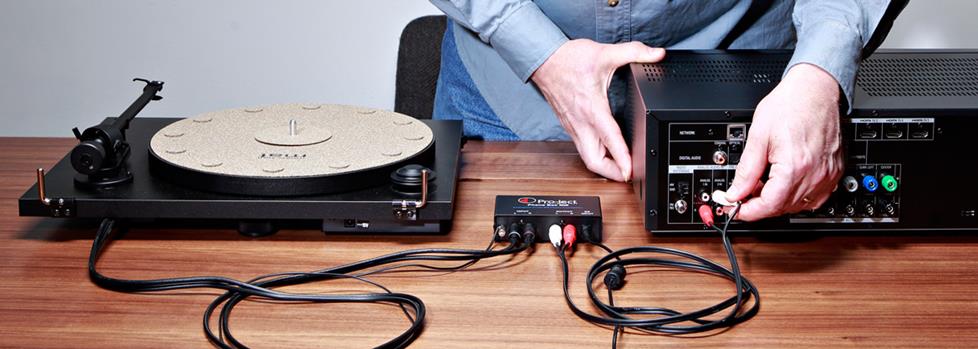 connecting a turntable to speakers