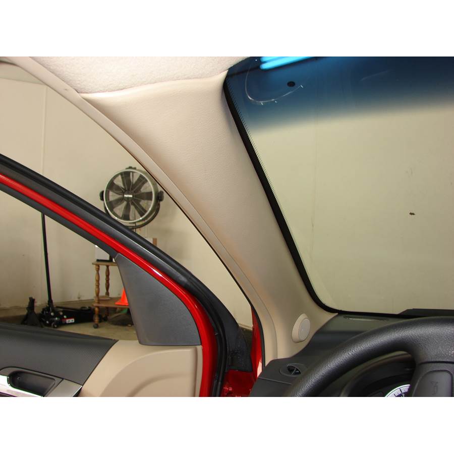 2010 Chevrolet Aveo Front pillar speaker location
