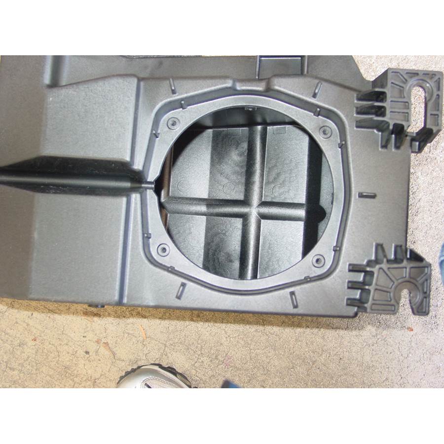 2012 Chevrolet Silverado 2500/3500 Center console speaker removed