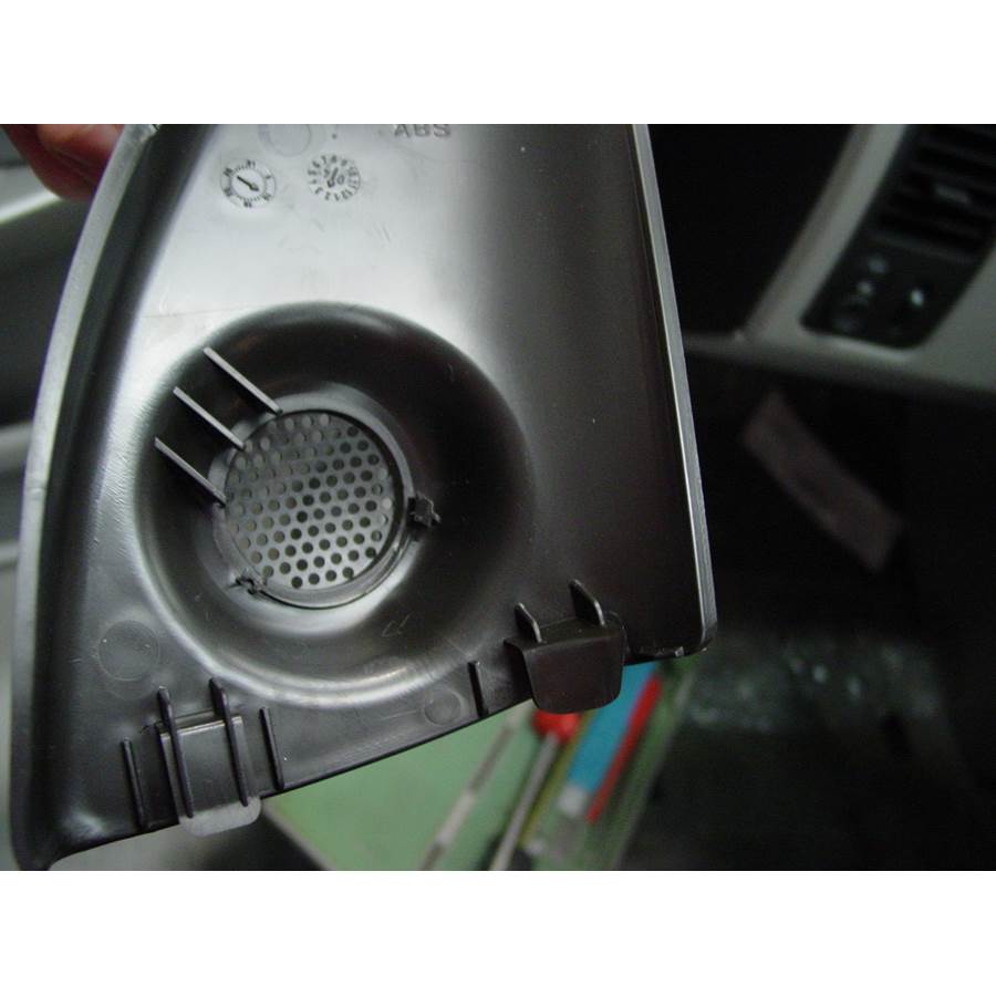 2008 Chevrolet Equinox Front door tweeter removed