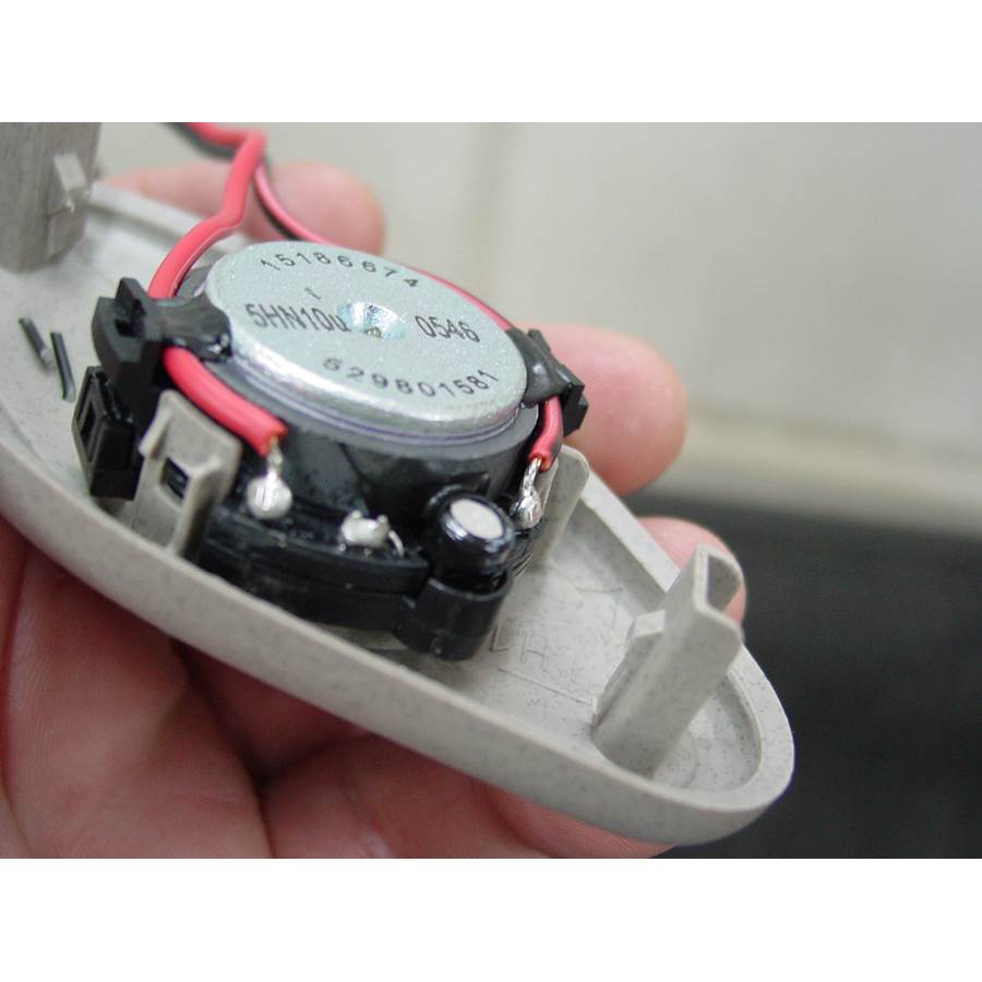2007 Chevrolet Avalanche Front pillar speaker