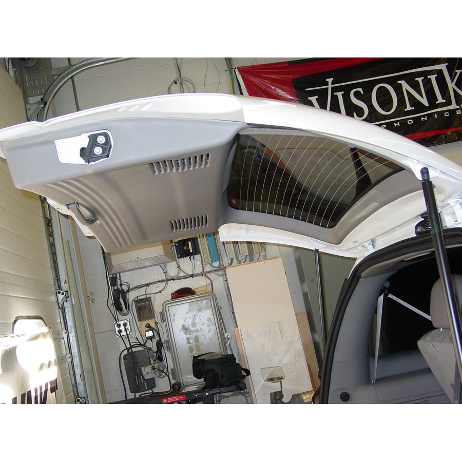 2008 Chevrolet Uplander Tail door speaker location
