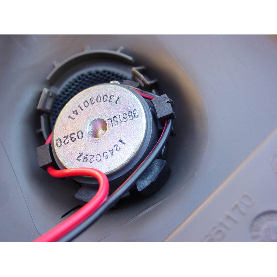 2005 Chevrolet Malibu Front door tweeter