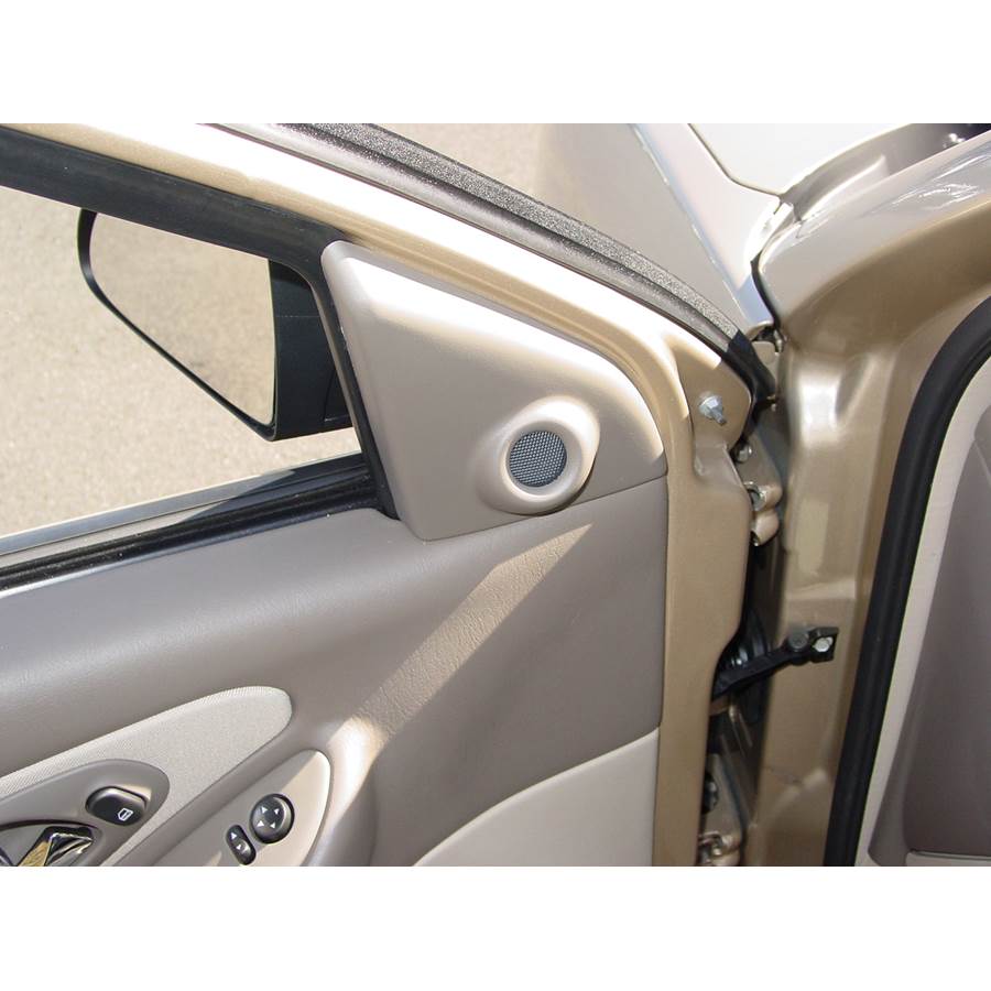2006 Chevrolet Malibu Front door tweeter location